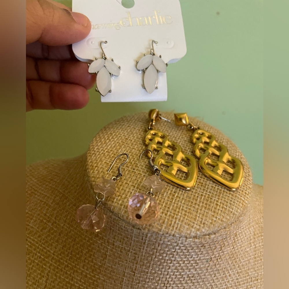 Charming Charlie Gold and White Earrings & unbrsnded earrings bundle